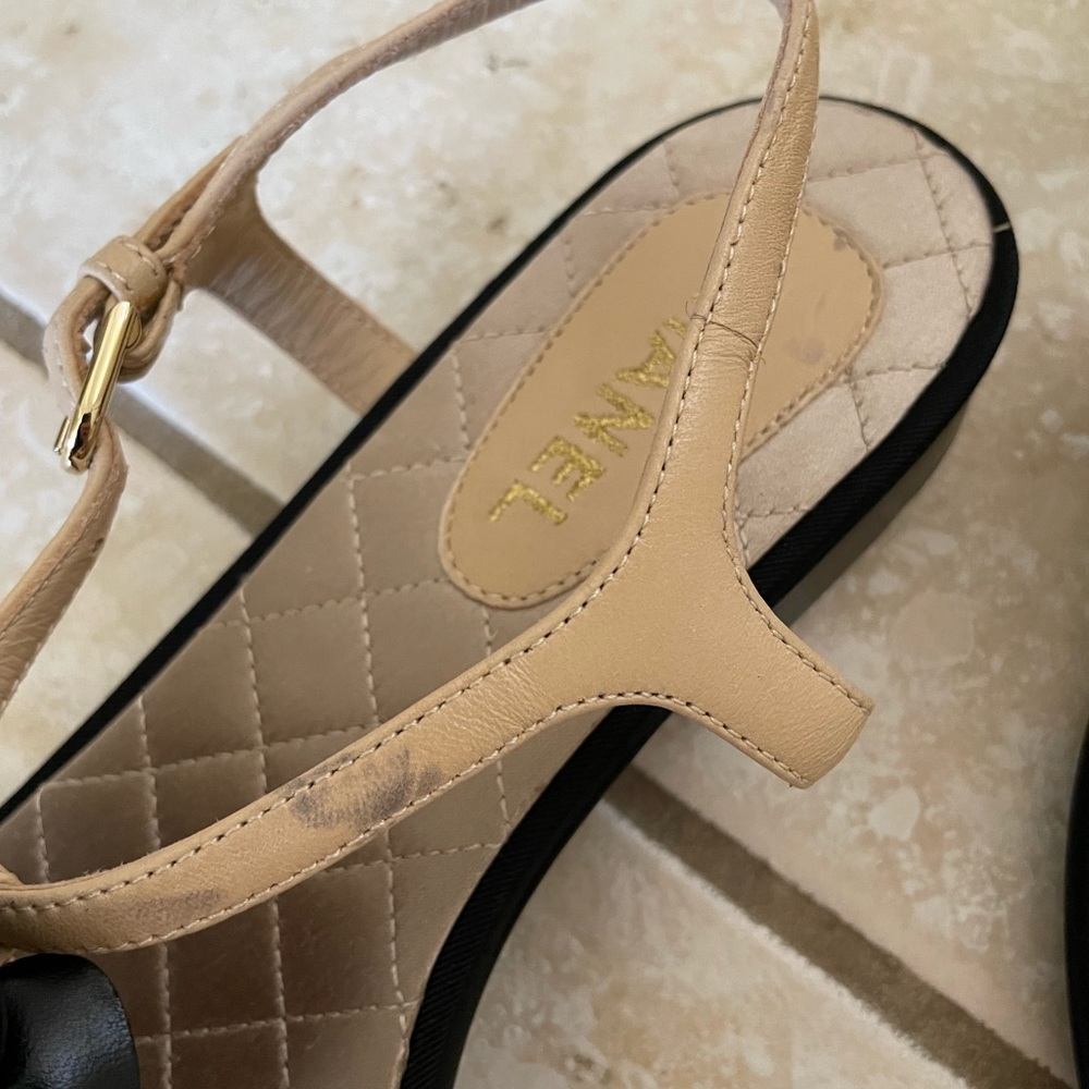 Chanel black beige camellia T-strap sandals 38C - Picture 5 of 8
